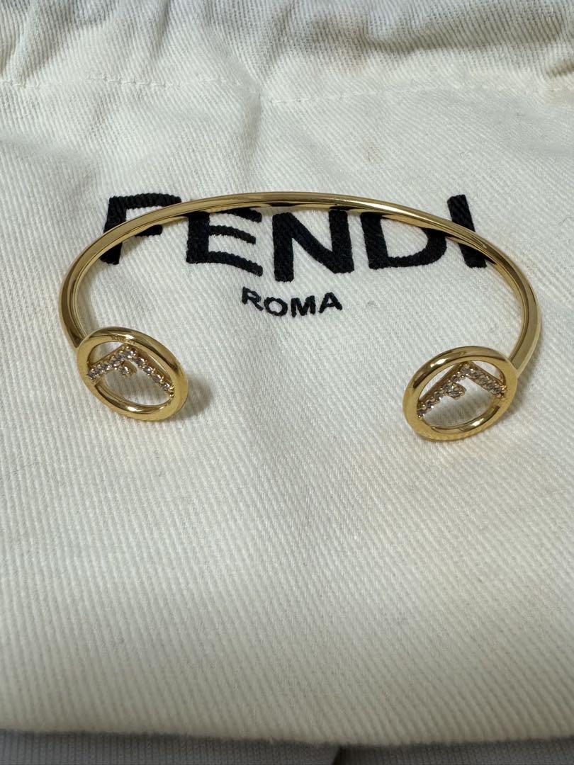 FENDI バングル
