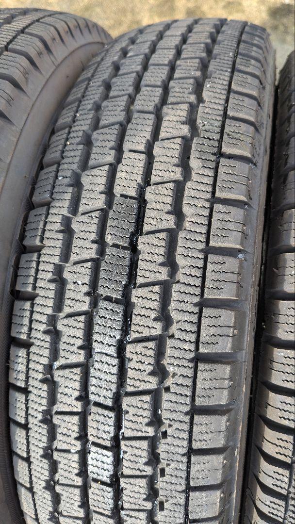 ブリヂストンスタッドレスタイヤ　145/80R12 LT