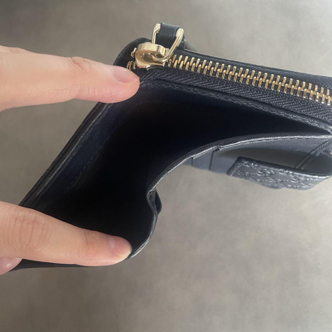 GUCCI ネイビー 二つ折り財布
