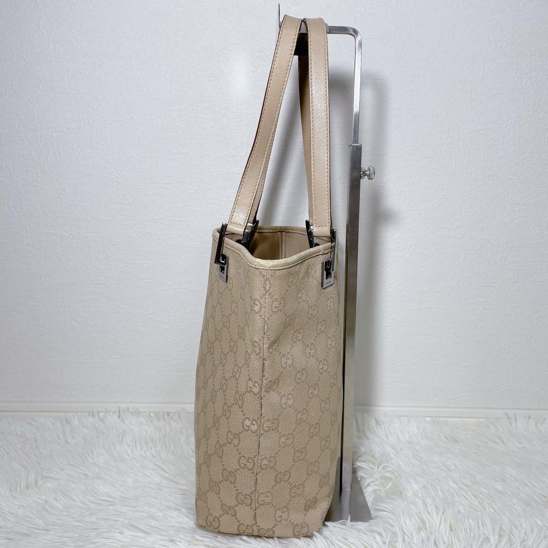 GUCCI グッチ