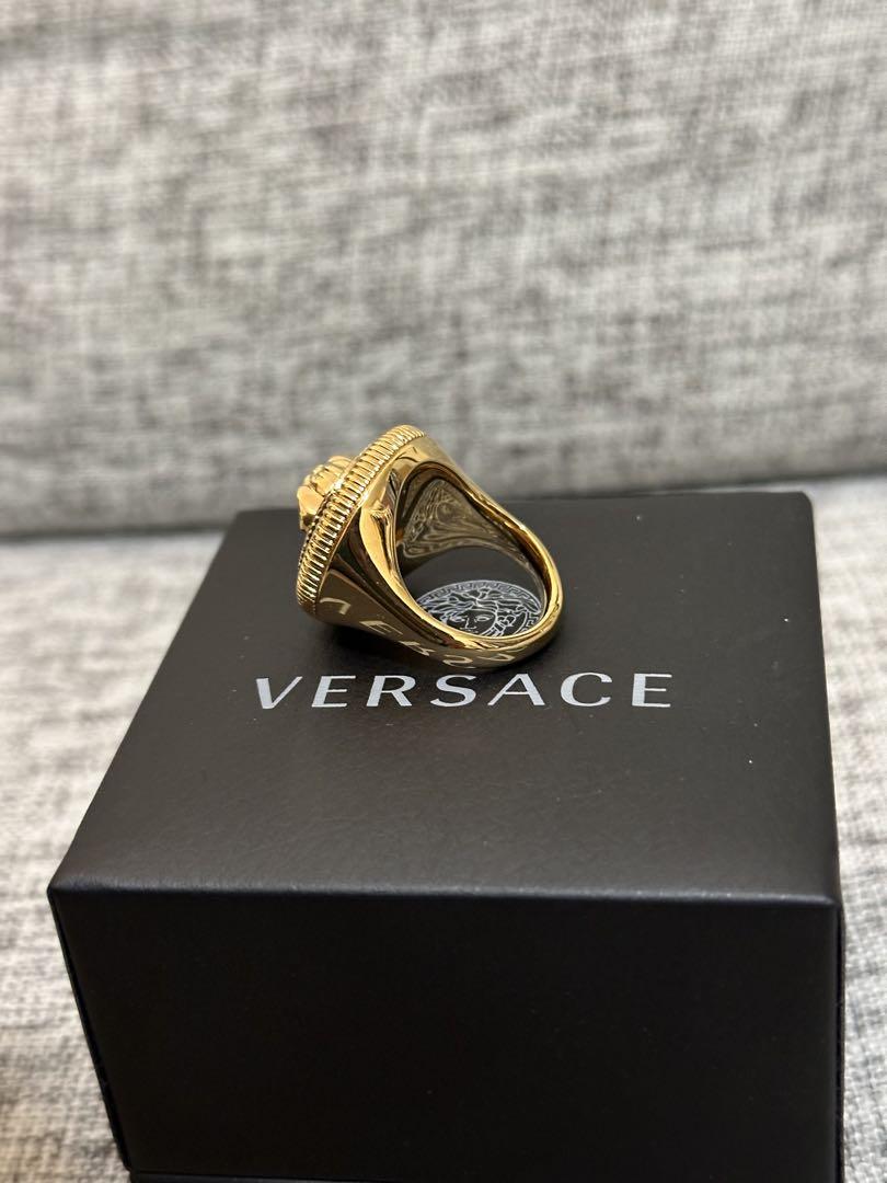 【新品未使用】VERSACE 17号　ゴールドリング　指輪　ベルサーチ
