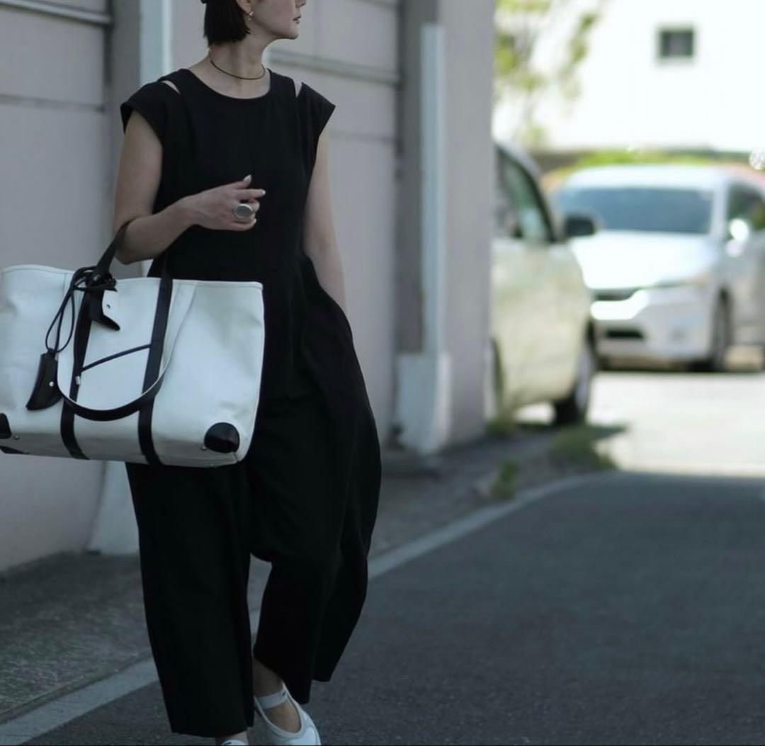 akarih ブラック オールインワン 新品