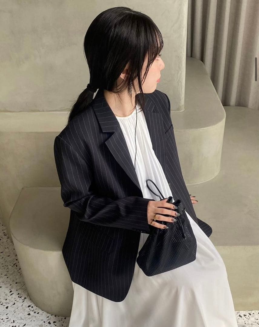 【完売品】ドライタッチワイドショルダージャケット