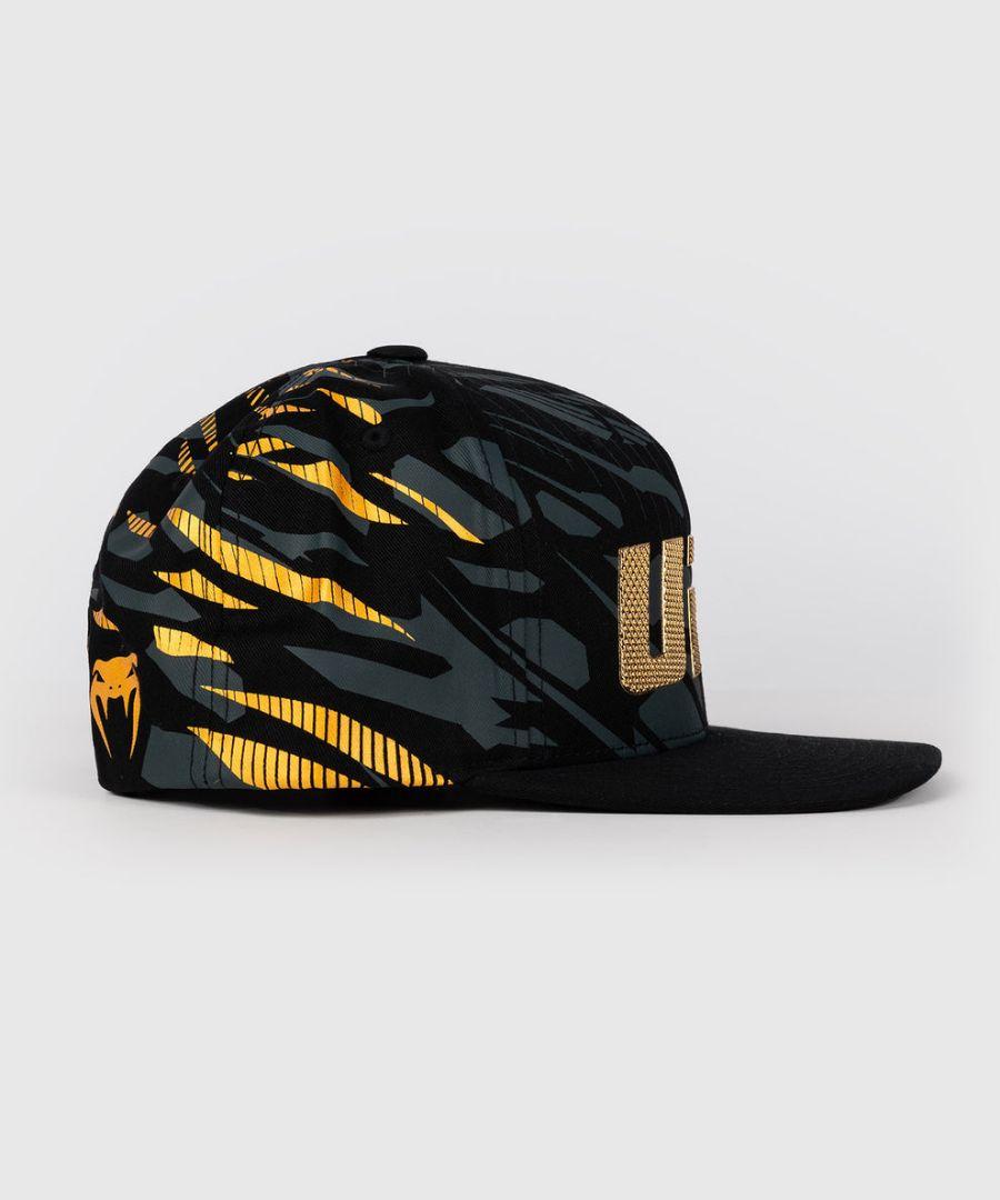 UFC Venum Authentic Fight Night キャップ 黒金