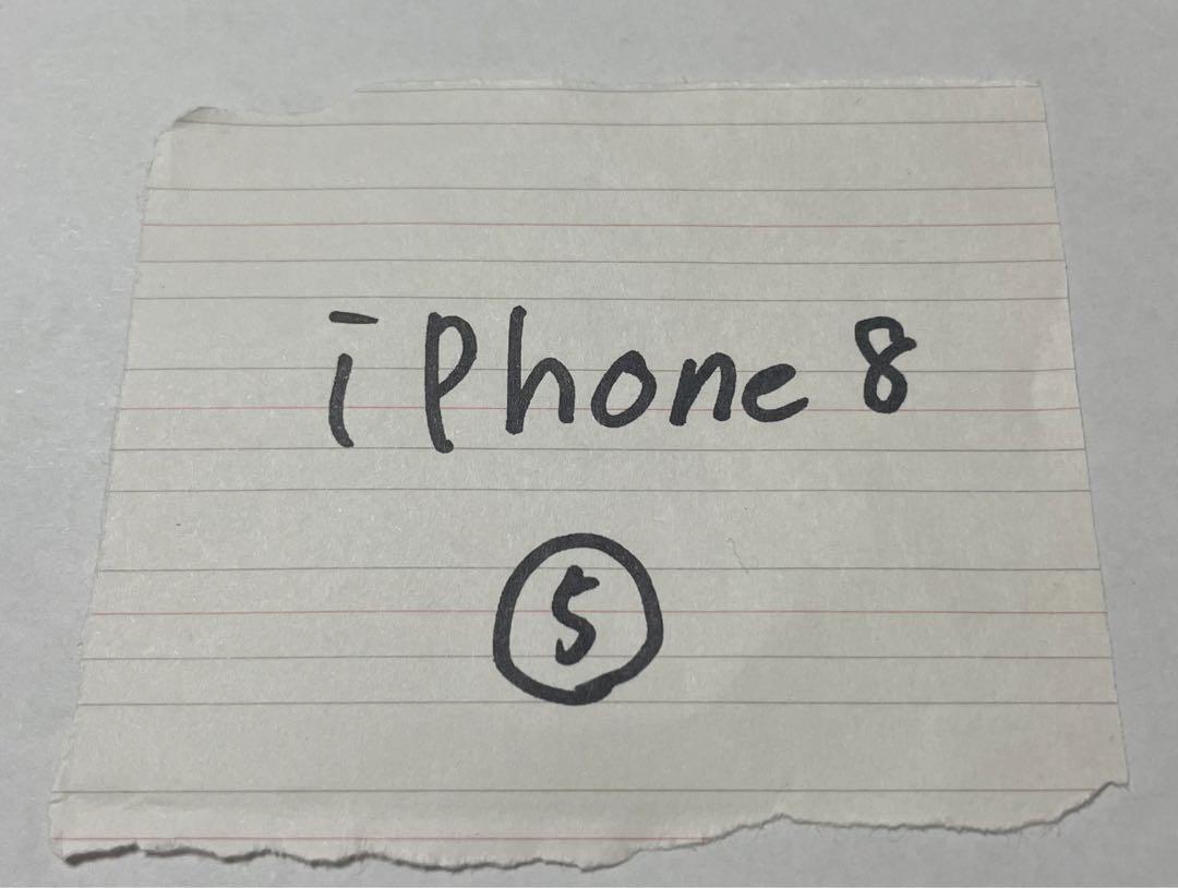 iPhone シルバー