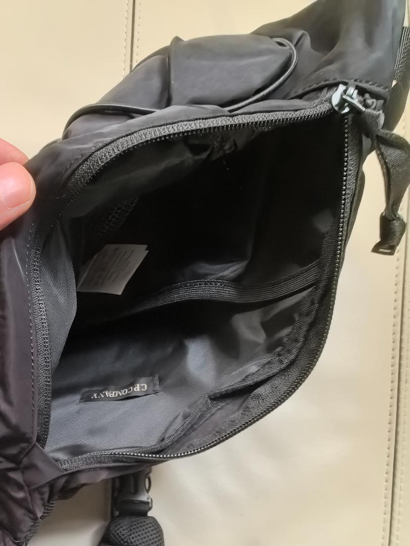 cp company シーピーカンパニー レンズショルダーバッグ