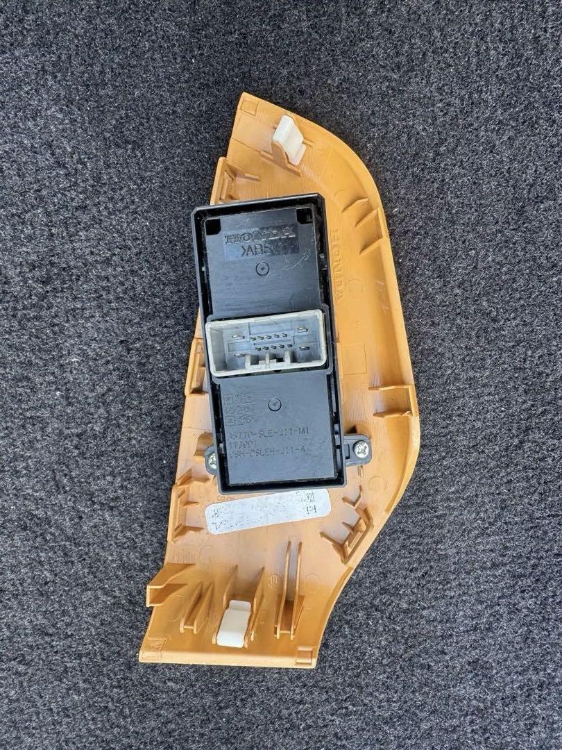 ホンダ オデッセイ RB3 ウッドパネル パワーウィンドウスイッチ付き