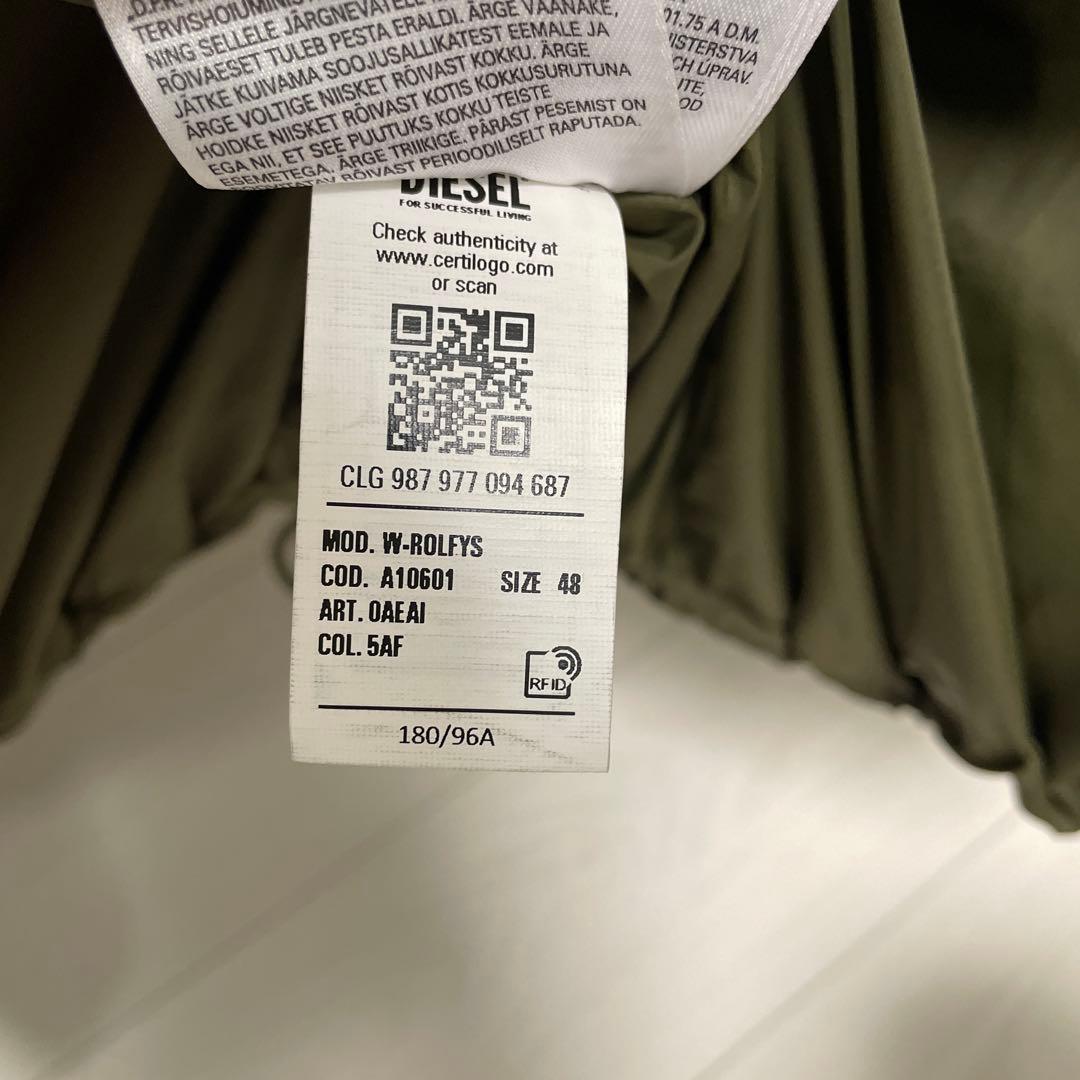 DIESEL フード付きダウンジャケット オリーブグリーン DIESEL フード付きダウンジャケット オリーブグリーン