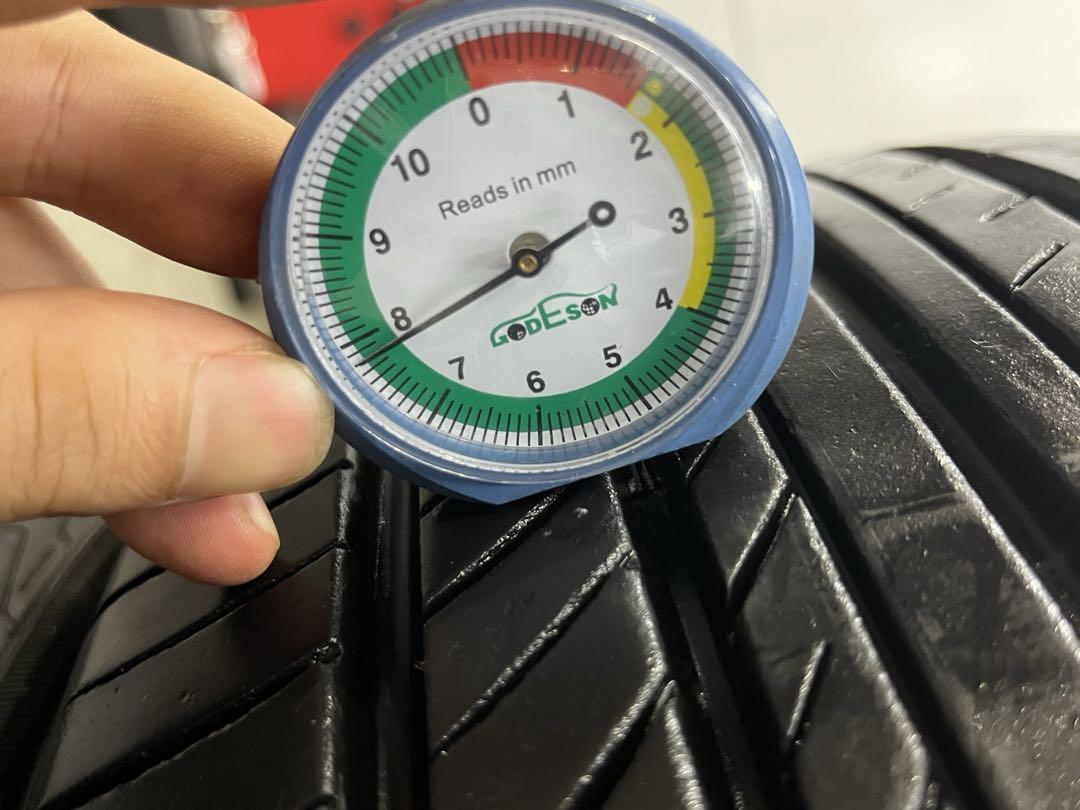 YOKOHAMA ADVAN dB v552 215/60r16 23年製　美品