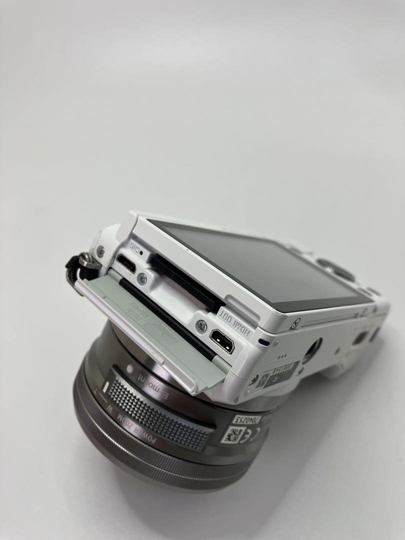ラッキーサニー専用 【返品保証・動作良好】SONY α5000 レンズキット