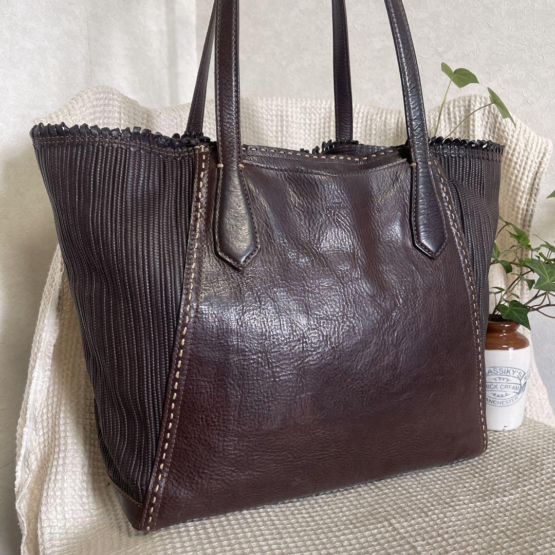 ◇ dan genten ダンゲンテン レザーショルダーバッグ ダークブラウン◇