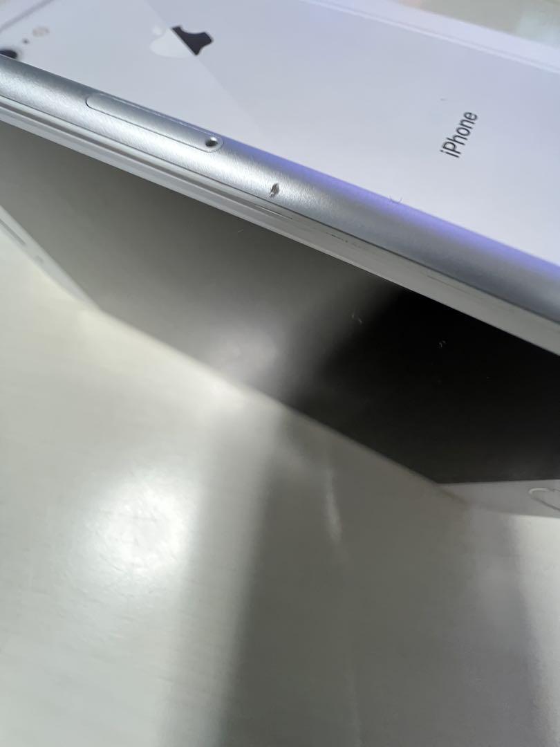 iPhone8 64GB SIMフリー