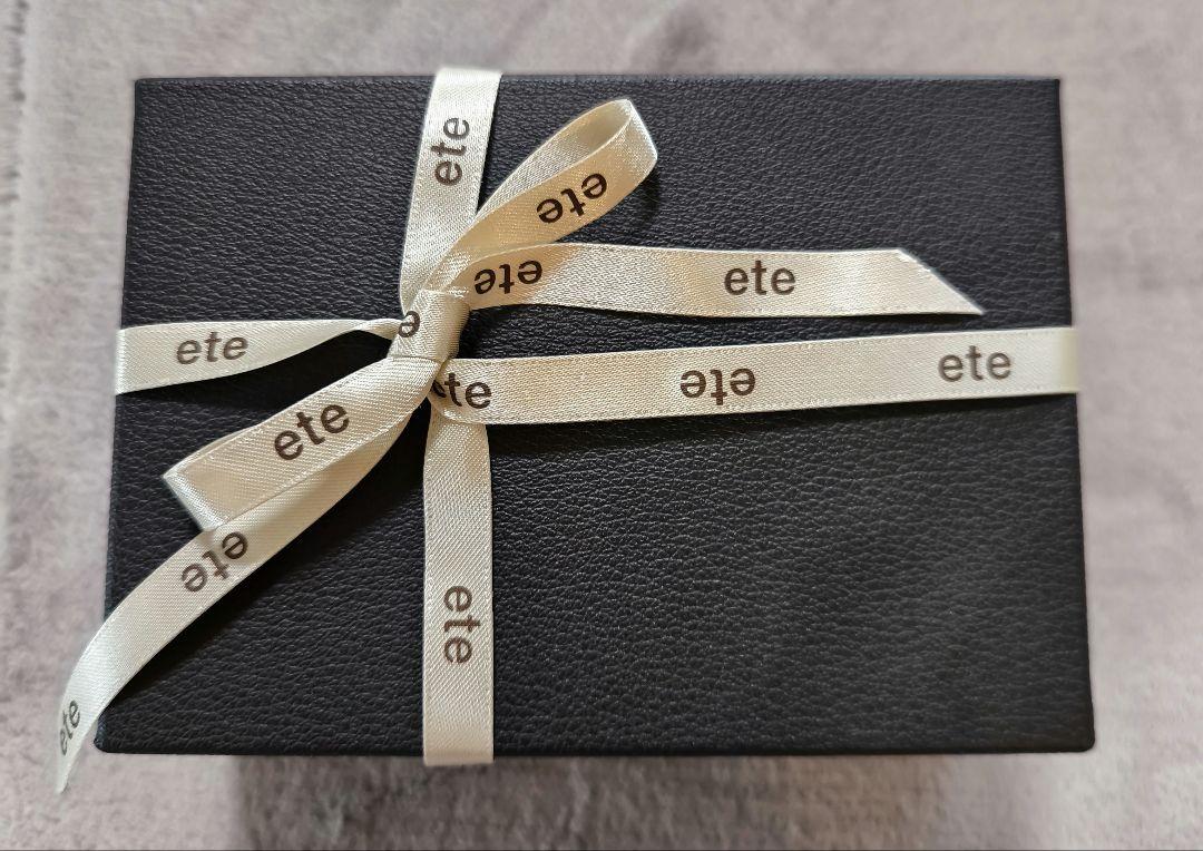 ete 定価5万程 ピアス 18Kダイヤ