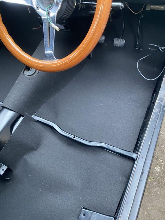 サニトラ フロアマット 受注窓口 - 車内アクセサリー