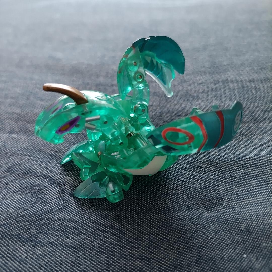 最終値下げ　爆丸　15個まとめ売り　ヘリオスマークⅡ含む　Bakugan ダークオン・ヘリオスMK-Ⅱ(クリアブラック) DARKUS HELIOS MK