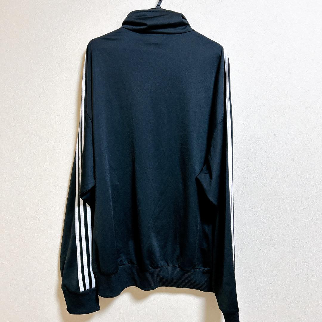 adidas トレフォイル トラックジャージ 刺繍