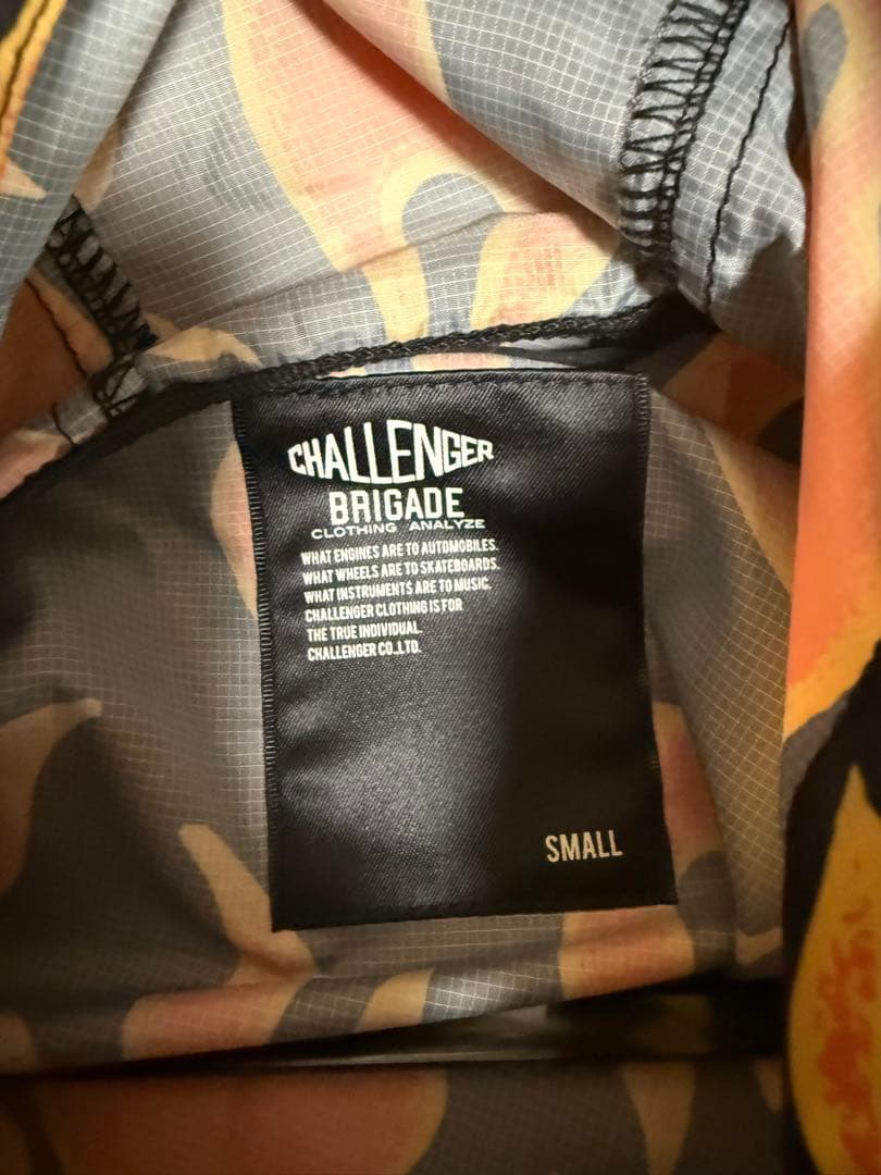 CHALLENGE FIRE ANORAK マウンテンパーカー