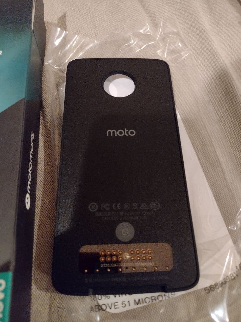 moto mods プロジェクター Motorola モトローラ　スマホ