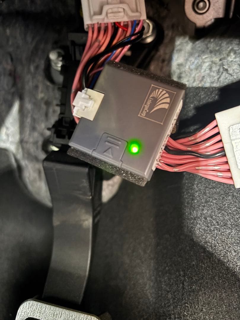 ホンダヴェゼル RV系アクセサリーセット計6品まとめ売りオールシーズンマット等。 ホンダヴェゼル RV系アクセサリーセット計6品まとめ売りオールシーズンマット等。