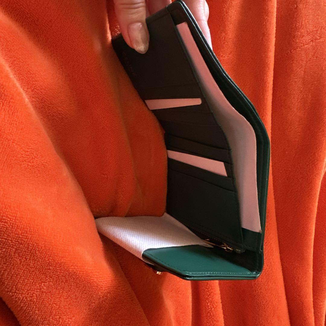 CELINE グリーンレザー 三つ折り財布