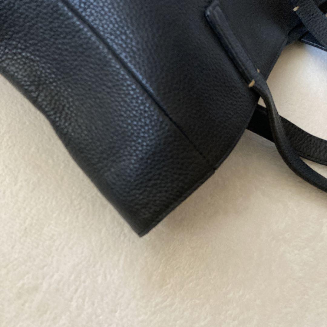 入荷now 口コミ 美品✨マーガレットハウエル トートバッグ レザー 黒 シボ革 肩掛け バッグ