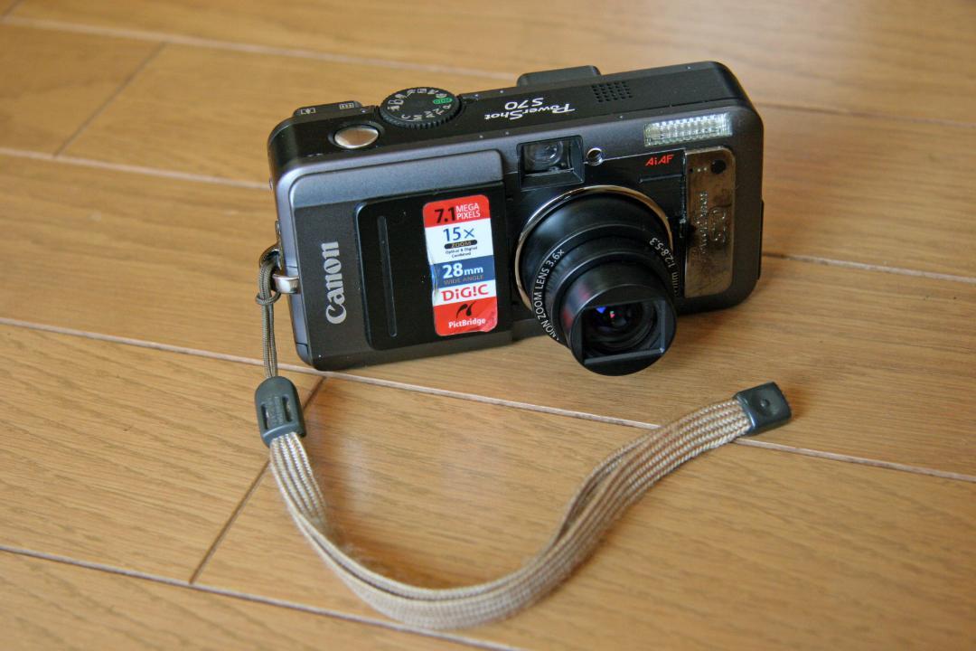 完全動作・処分価格】コンデジ Canon PowerShot S70 - メルカリ