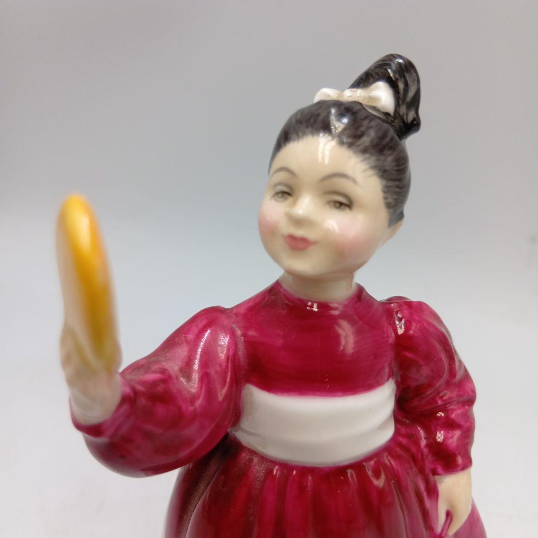 ROYAL DOULTON ロイヤルドルトン フィギュリン - メルカリ