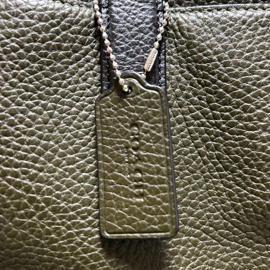 COACH オリーブグリーン ビジネスバッグ