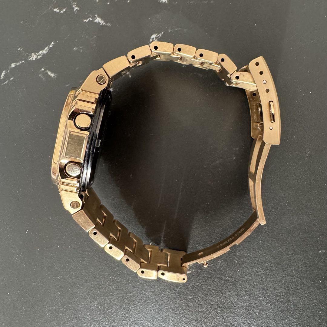 腕時計 カシオ　G-SHOCK GMW-B5000