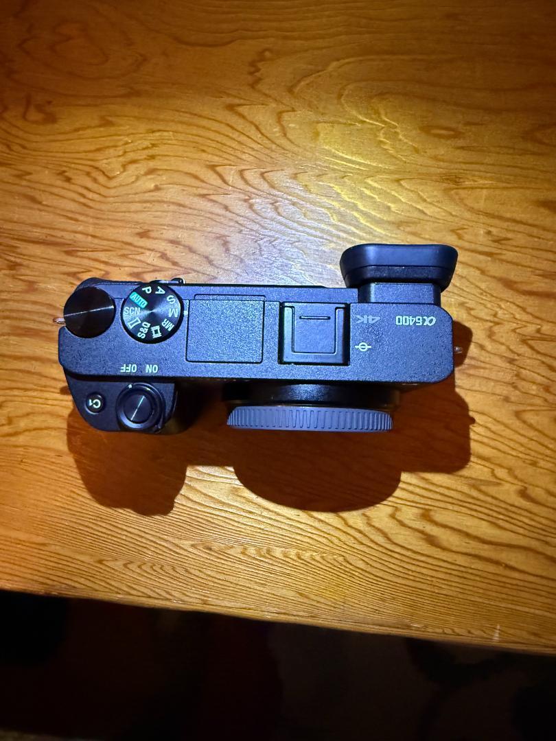 Sony a6400