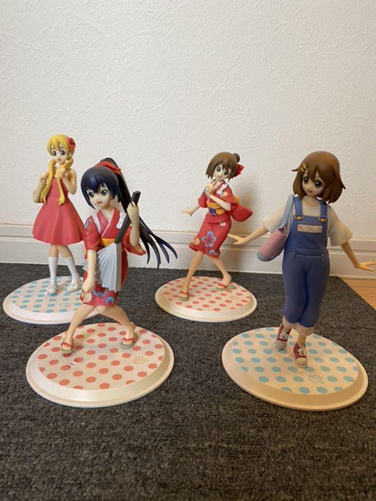 メルカリ けいおん フィギュア4体 コミック アニメ 1 500 中古や未使用のフリマ メルカリ けいおん フィギュア4体 コミック アニメ 1 500 中古や未使用のフリマ