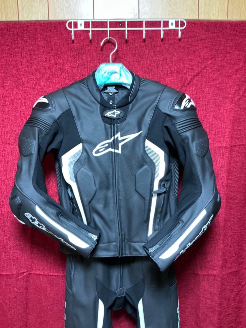 Alpinestars ブラック革ツナギ size 48 Alpinestars ブラック革ツナギ size 48