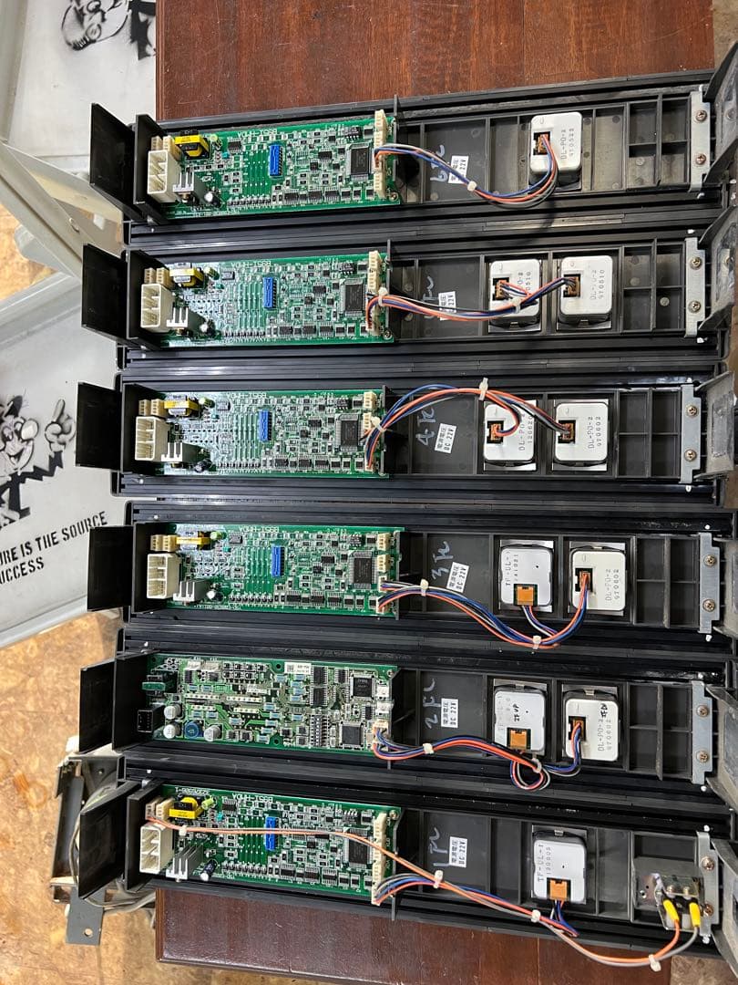 乗場押しボタン6個 バラ売り不可目立った傷や汚れなし