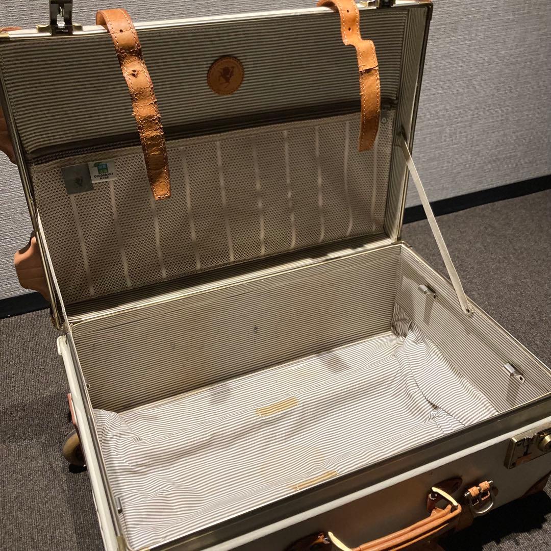 【中古】ホワイトキャリーケース クラシックスタイル