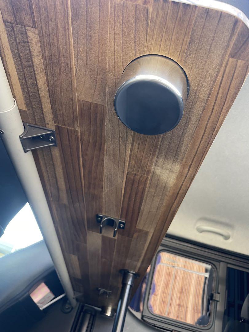 在庫処分!ハイエース用後席テーブルセカンドテーブルlot29車中泊 在庫処分!ハイエース用後席テーブルセカンドテーブルlot29車中泊