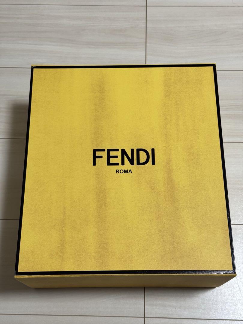 FENDI 空き箱