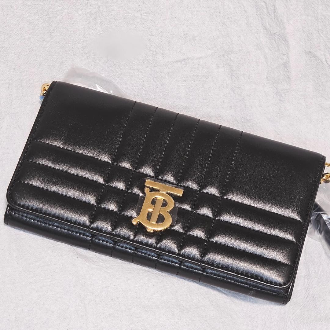 ★人気★【BURBERRY】★TBロゴ ローラ チェーン ウォレット★ ☆送料・関税込☆BURBERRY☆TBロゴ ローラ チェーン ウォレット