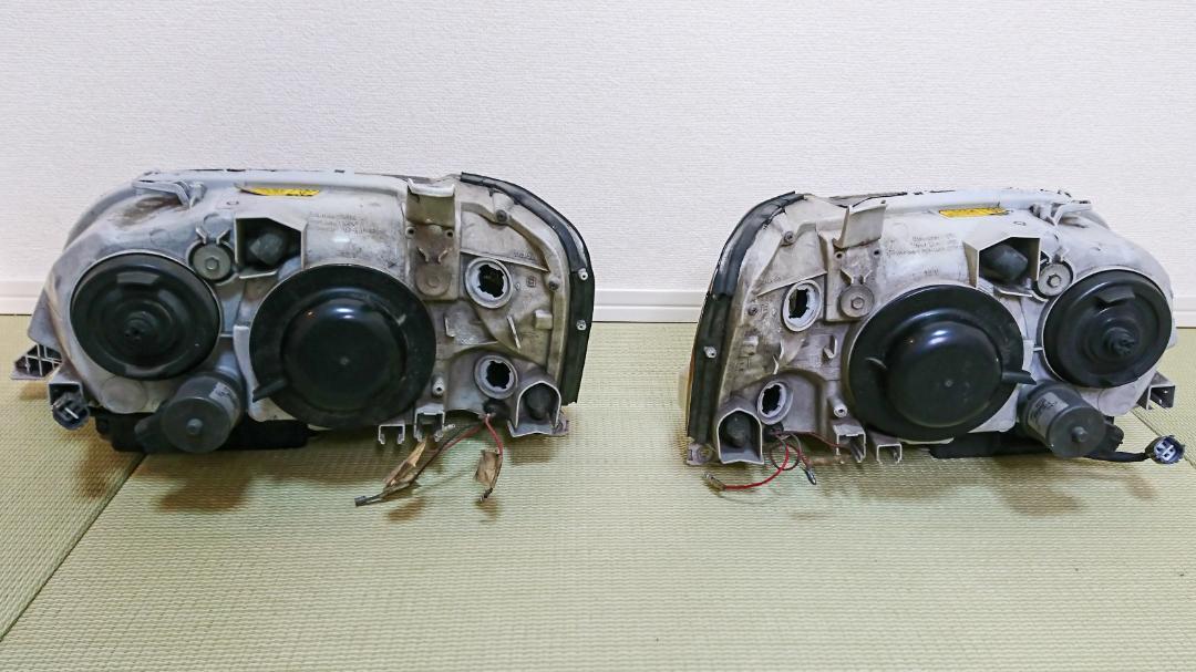 TOYOTA クラウンアスリートV JZS171 ヘッドライト 左右セット