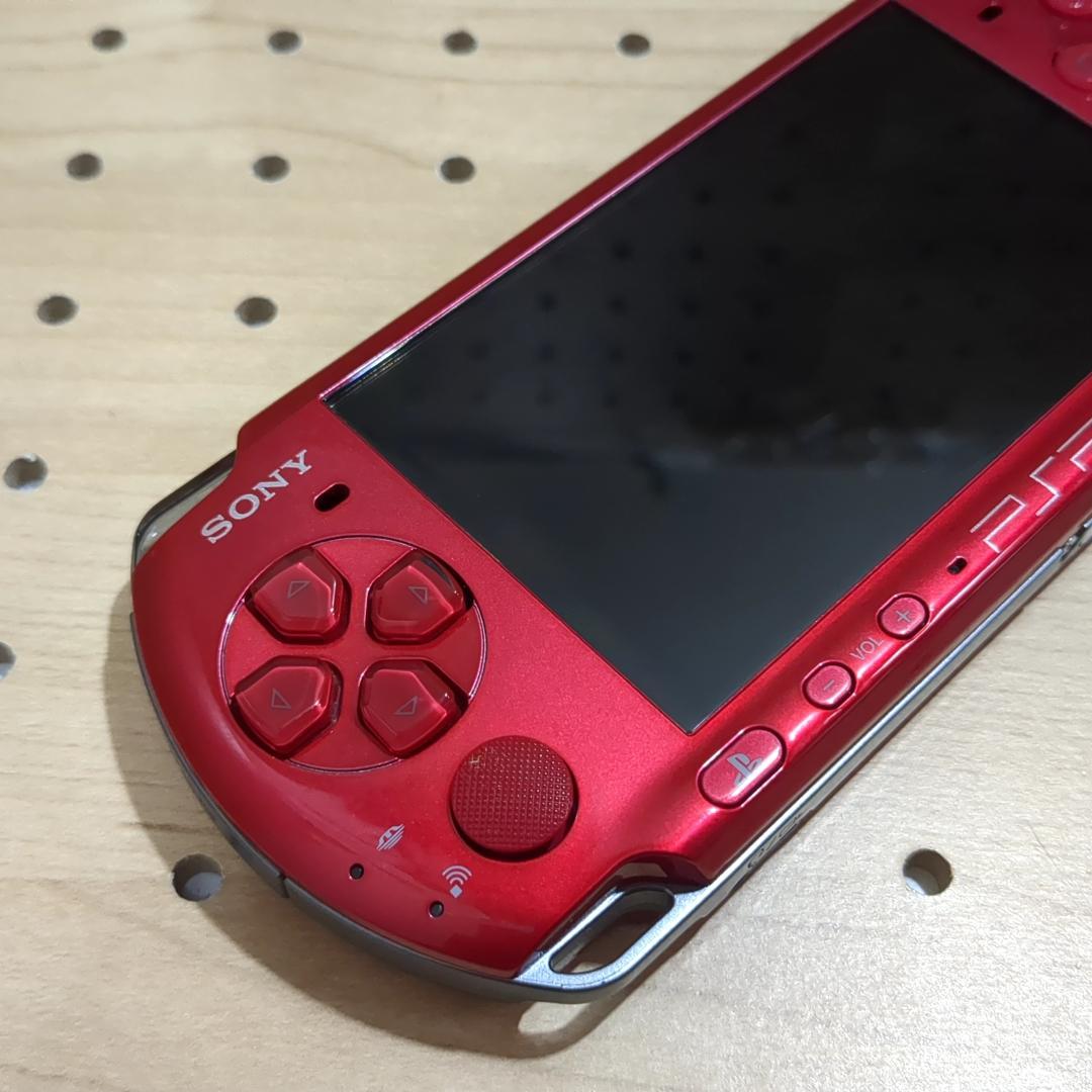 美品 動作品 / 点検・整備済み psp3000 本体 ラディアント・レッド