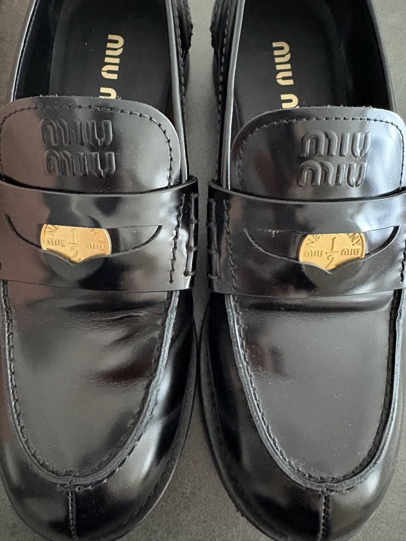 MIU MIU / ブラッシュドレザー ペニーローファー