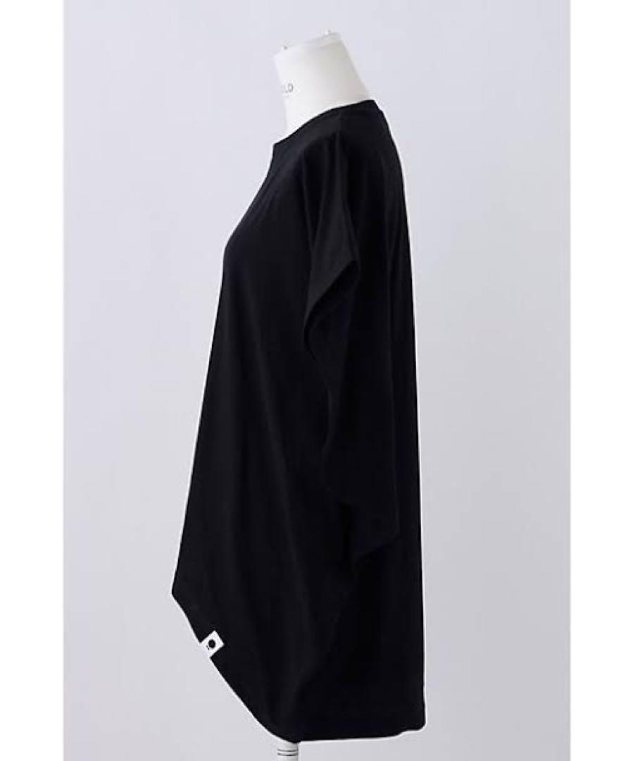 WASHABLE HEXAGON T-SHIRT - メルカリ