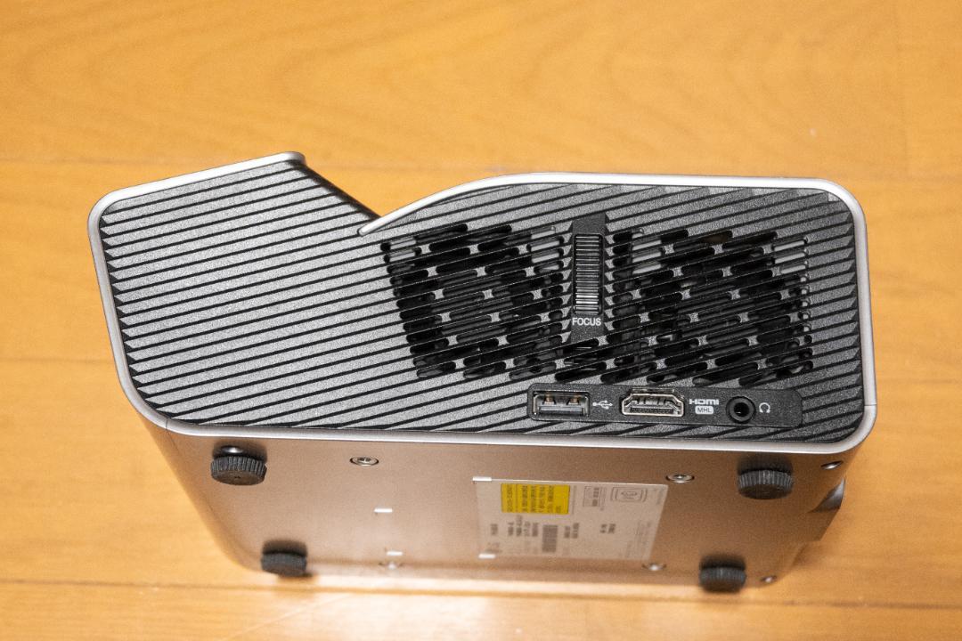 若干キズ】 LG PH450UG 超短焦点バッテリー内蔵 LEDプロジェクター