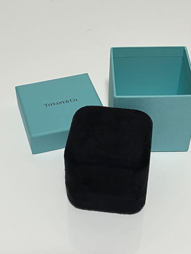 (新品未使用品)ティファニー ダイヤモンド付き結婚指輪