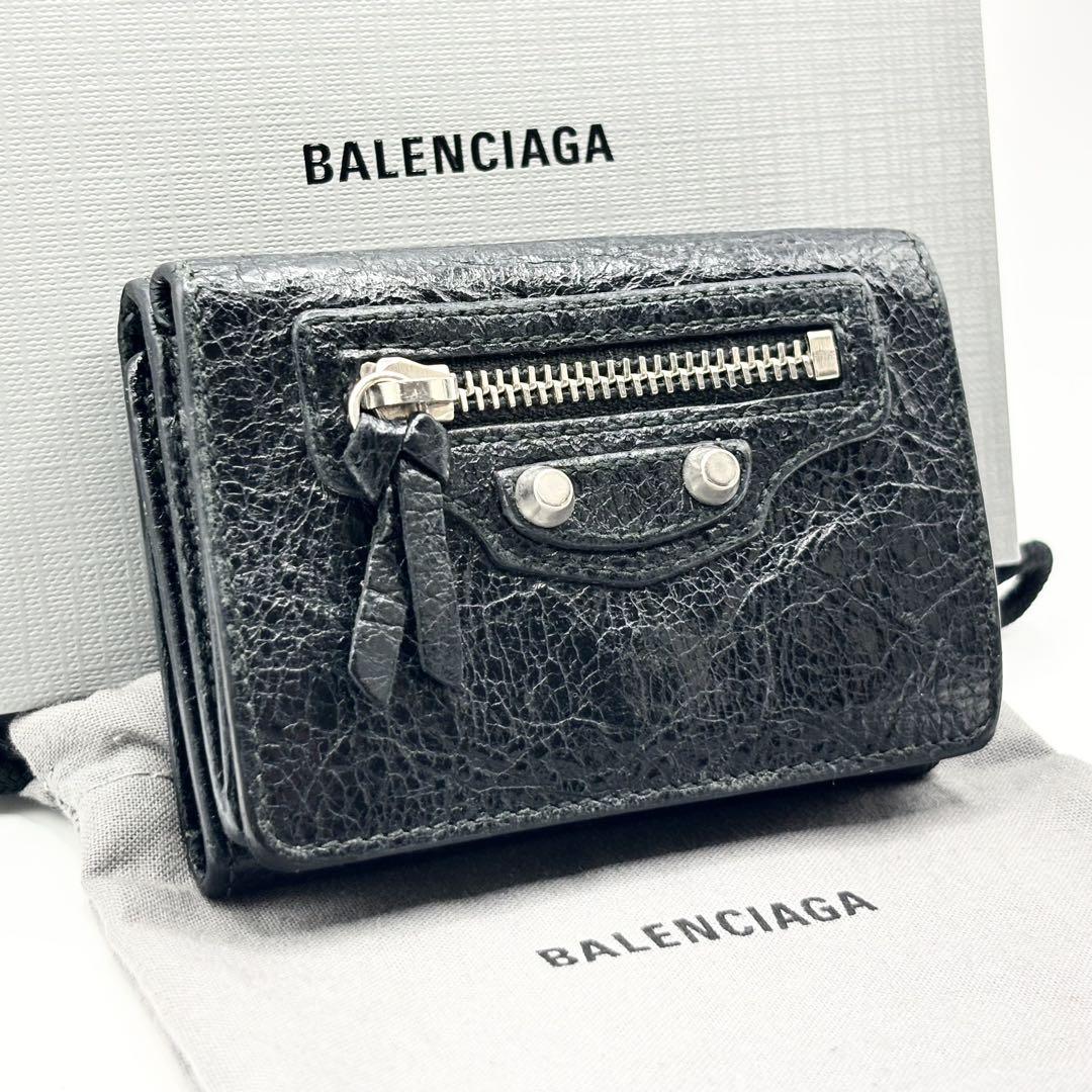 最終値下げ★ BALENCIAGA ブラック 三つ折り財布 BALENCIAGA ブラック 三つ折り財布 - メルカリ