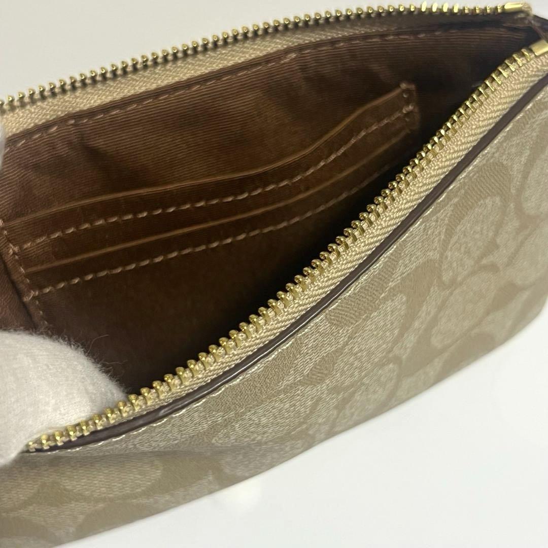 新品 COACH ストラップ付き ポーチ 正規品 即購入OK