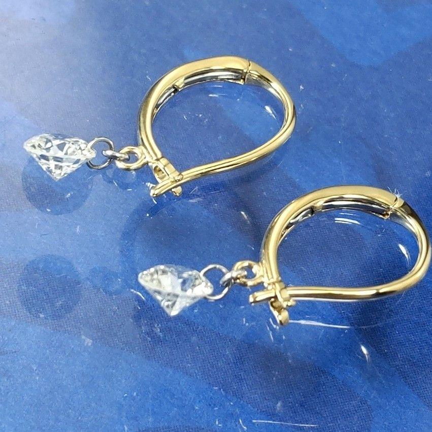 未使用♡高品質ダイヤ♡レーザーホール♡0.60カラット♡k18♡ピアス