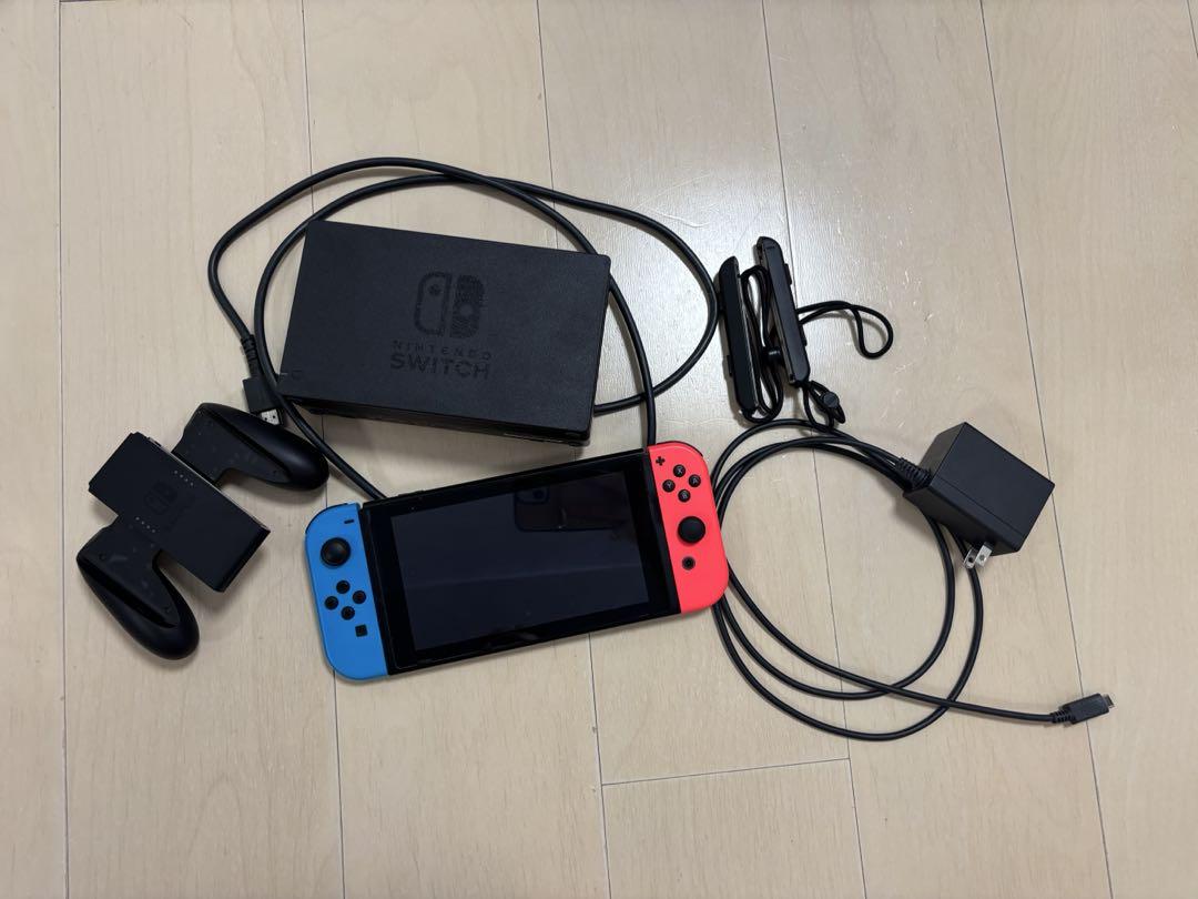 Nintendo Switch 有機ELモデル 赤青