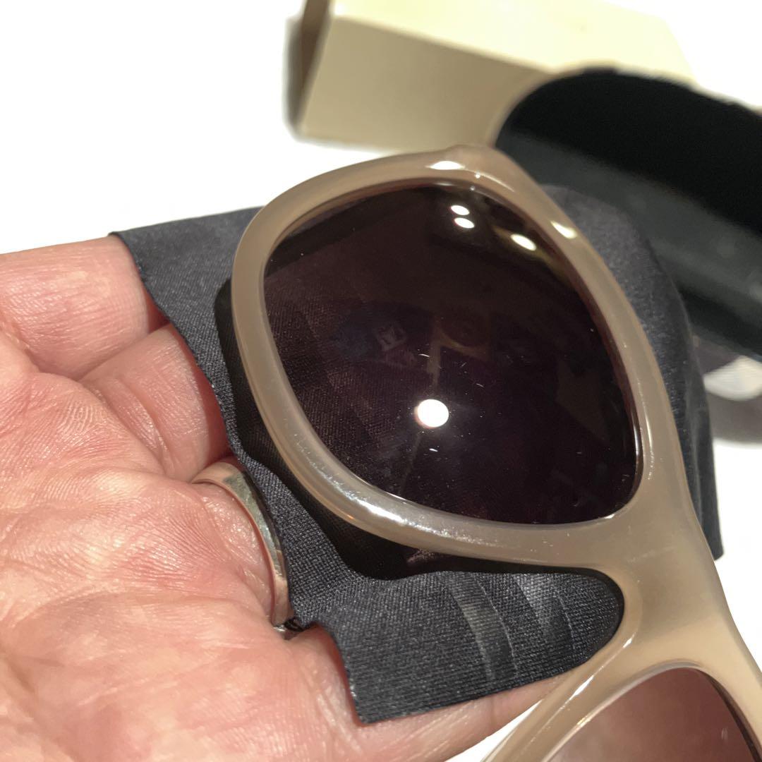 小物 BURBERRY wellington sunglasses