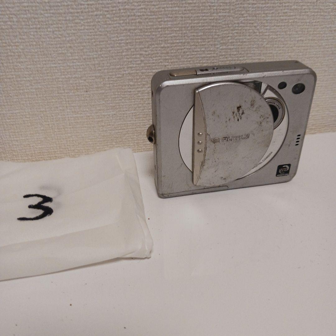 フジフィルム　Finepix 50i