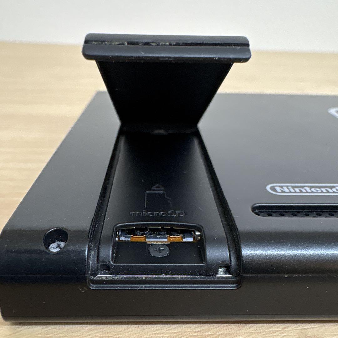 0535新型 Nintendo Switch 本体のみ Nintendo Switch 新型 本体のみ